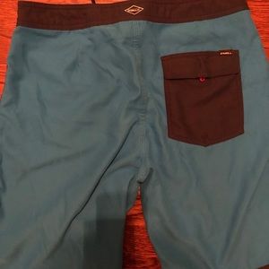 O’Neill blue board shorts 32